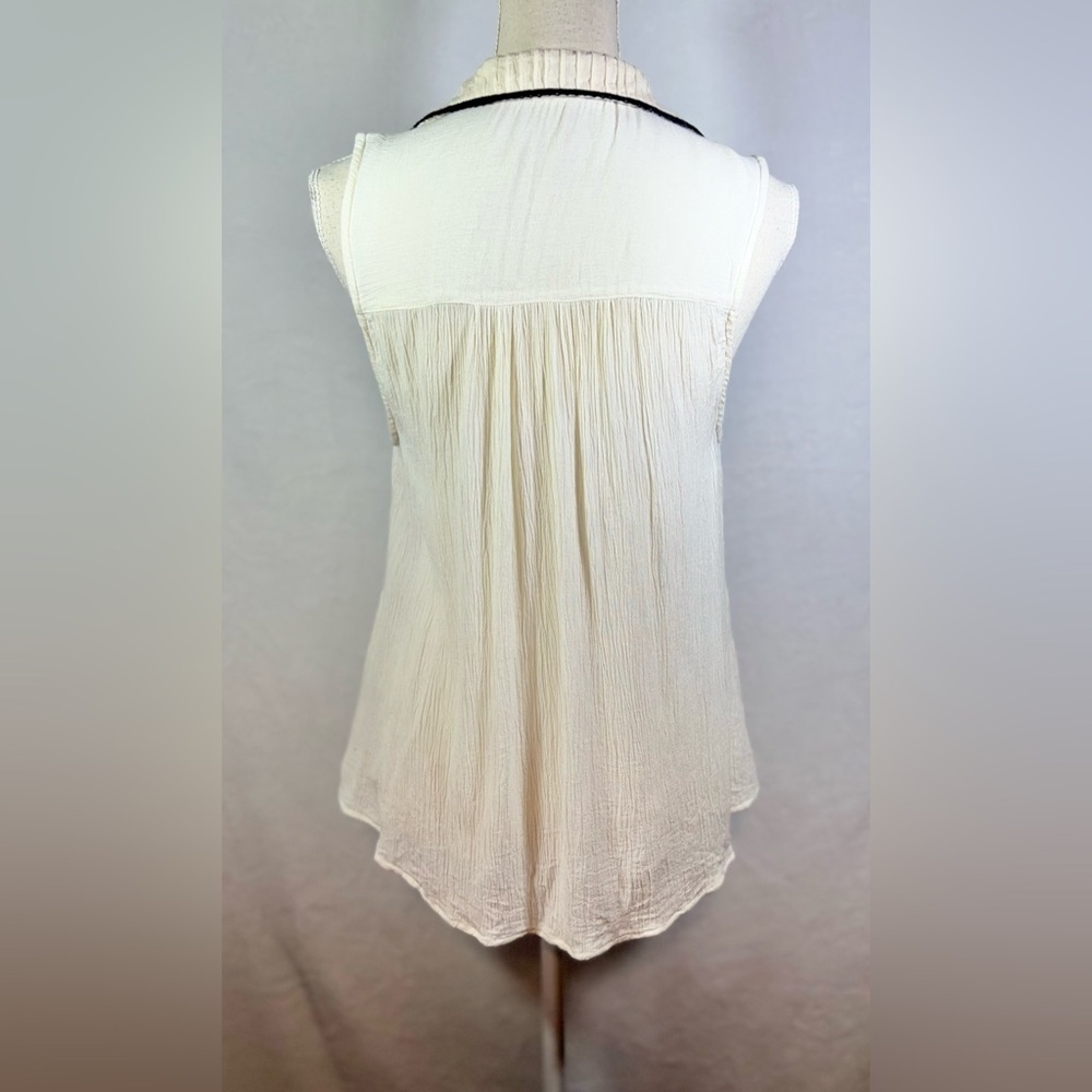 Free People XS Off White Crinkle Lace Button Down Boho Romantic Shirt Top - Picture 5 of 8